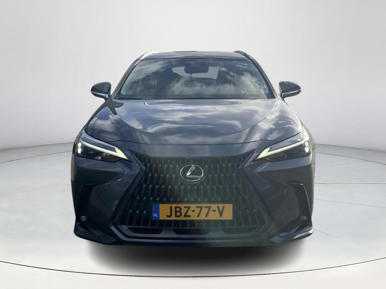 Lexus NX 450h+ AWD Luxury Line | CarPlay | Elektrische achterklep | Lederen bekleding |