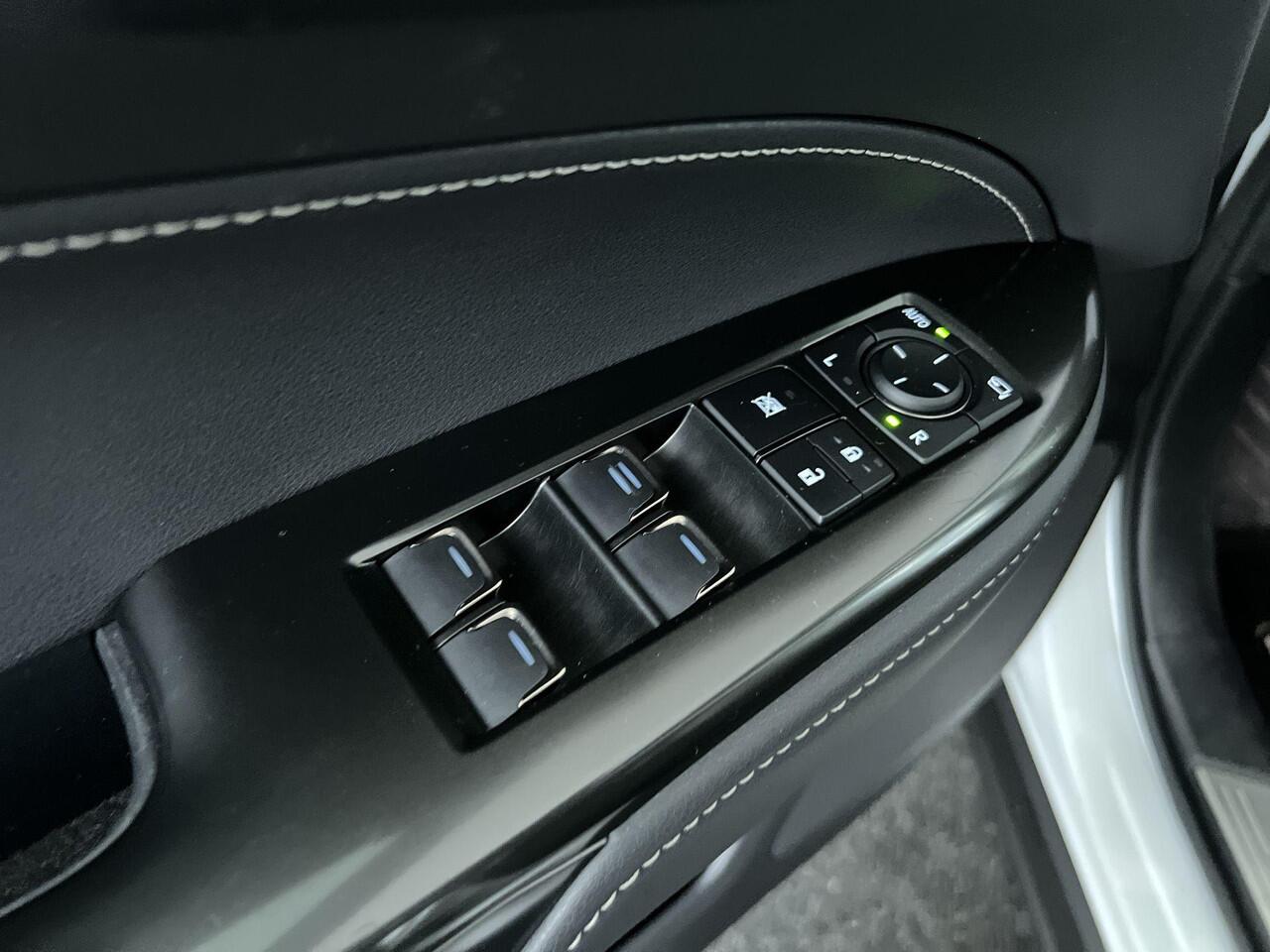 Lexus NX 450h+ AWD Luxury Line