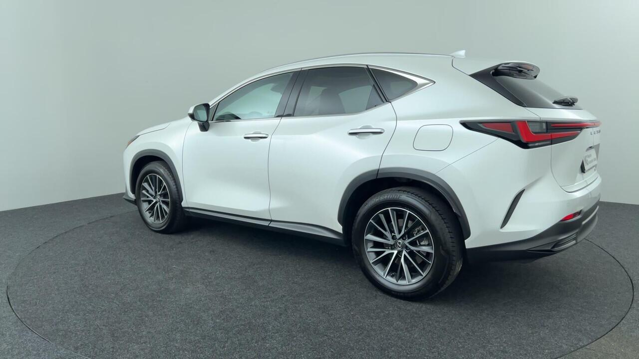 Lexus NX 450h+ AWD Luxury Line