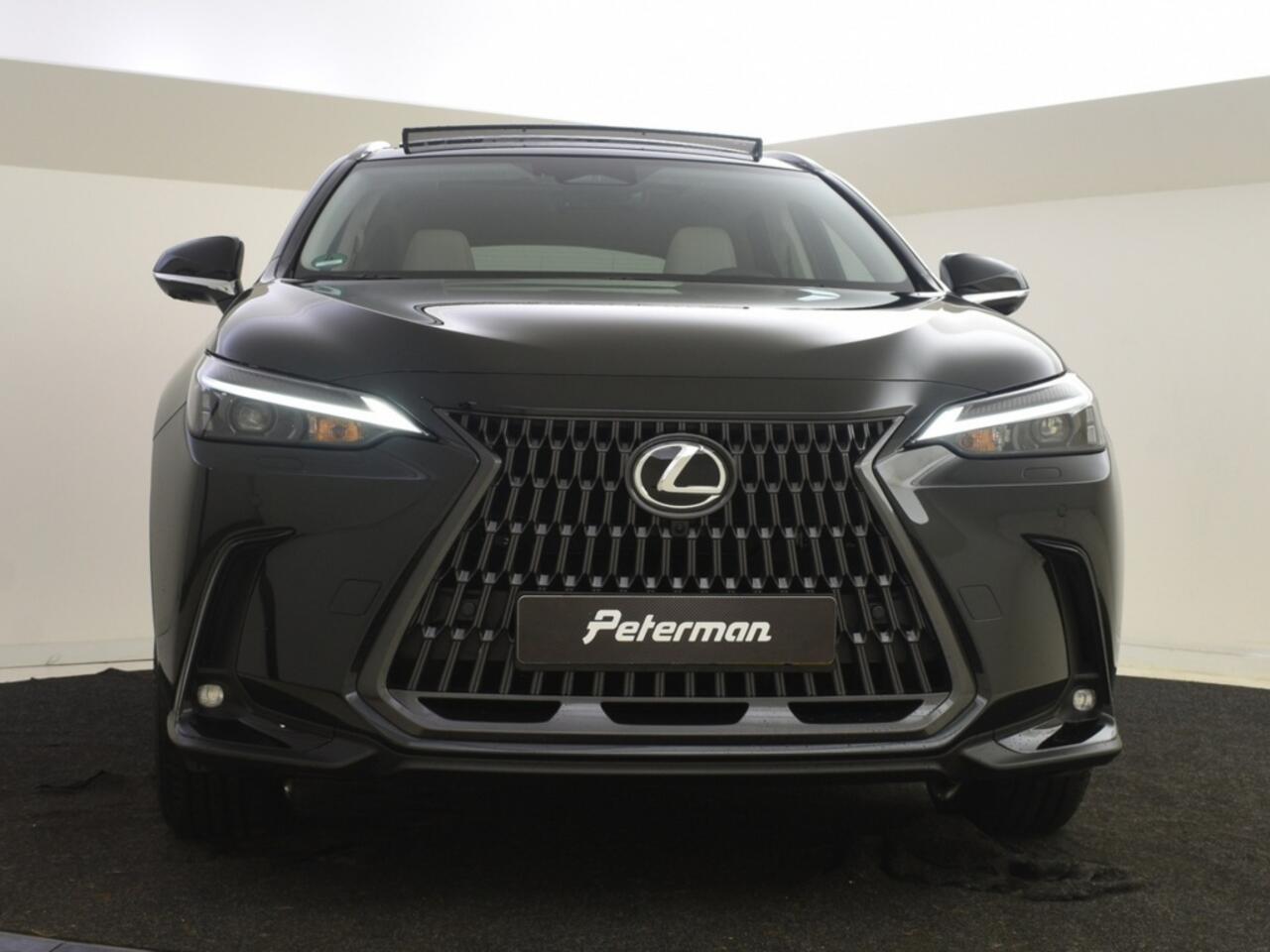 Lexus NX 450h+ Plug-In Hybrid AWD Executive Line | Elektrisch panoramada