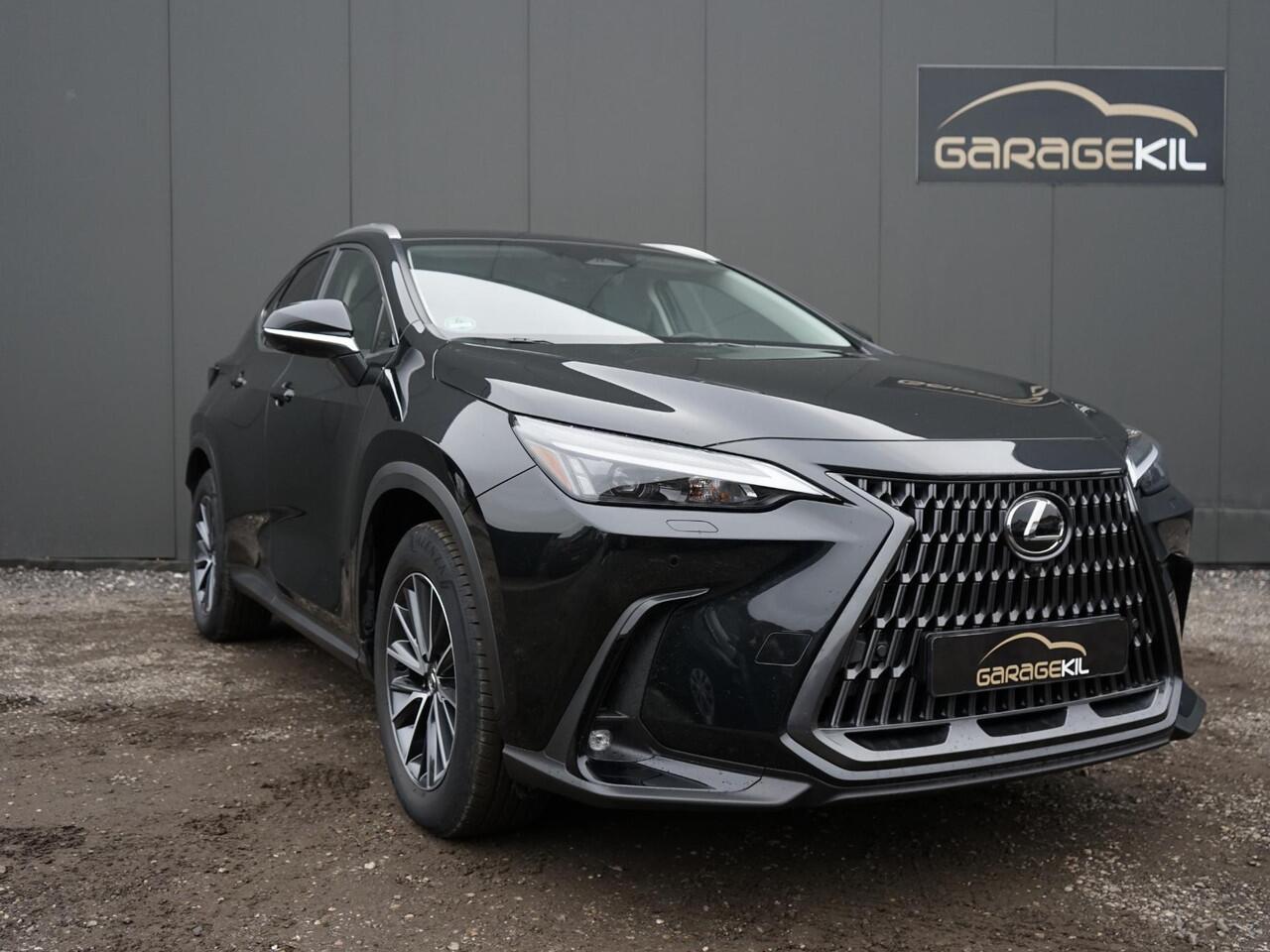 Lexus NX 450h+ AWD Executive Line Dealeronderh. / Smartphone integratie / Stoelventilatie / 360 camera / Voorstoelen elektrisch verstelbaar