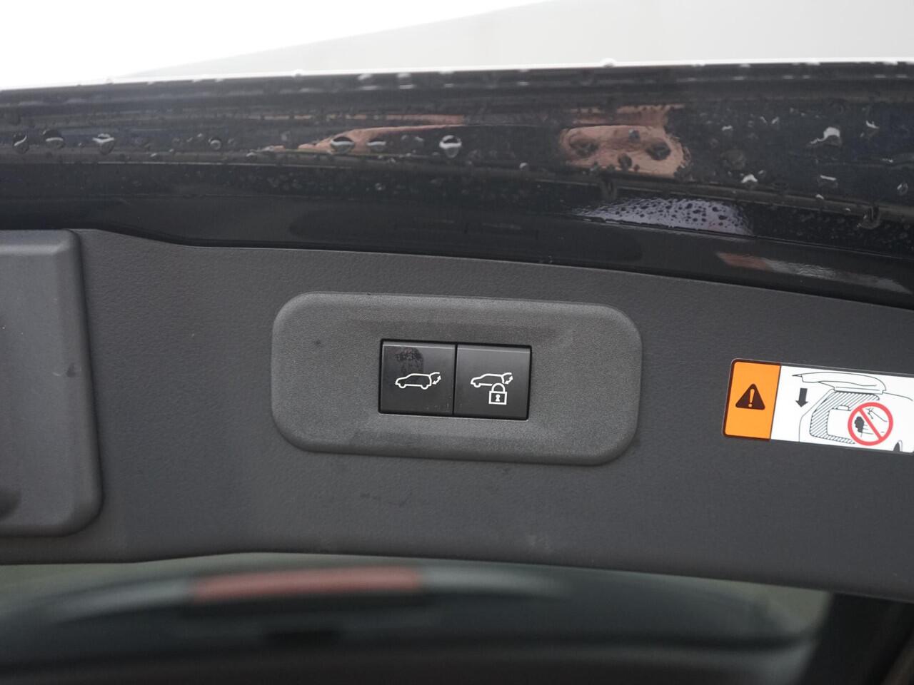 Lexus NX 450h+ AWD Executive Line Dealeronderh. / Smartphone integratie / Stoelventilatie / 360 camera / Voorstoelen elektrisch verstelbaar