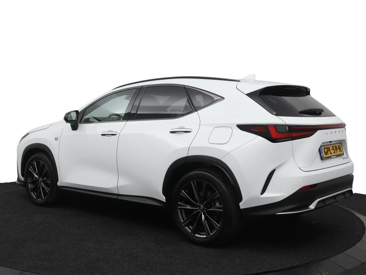 Lexus NX 450h+ AWD F SPORT Line | 20 Inch Lichtmetalen velgen | Rondomzichtcamera | Stoelgeheugen | Head-Up Display