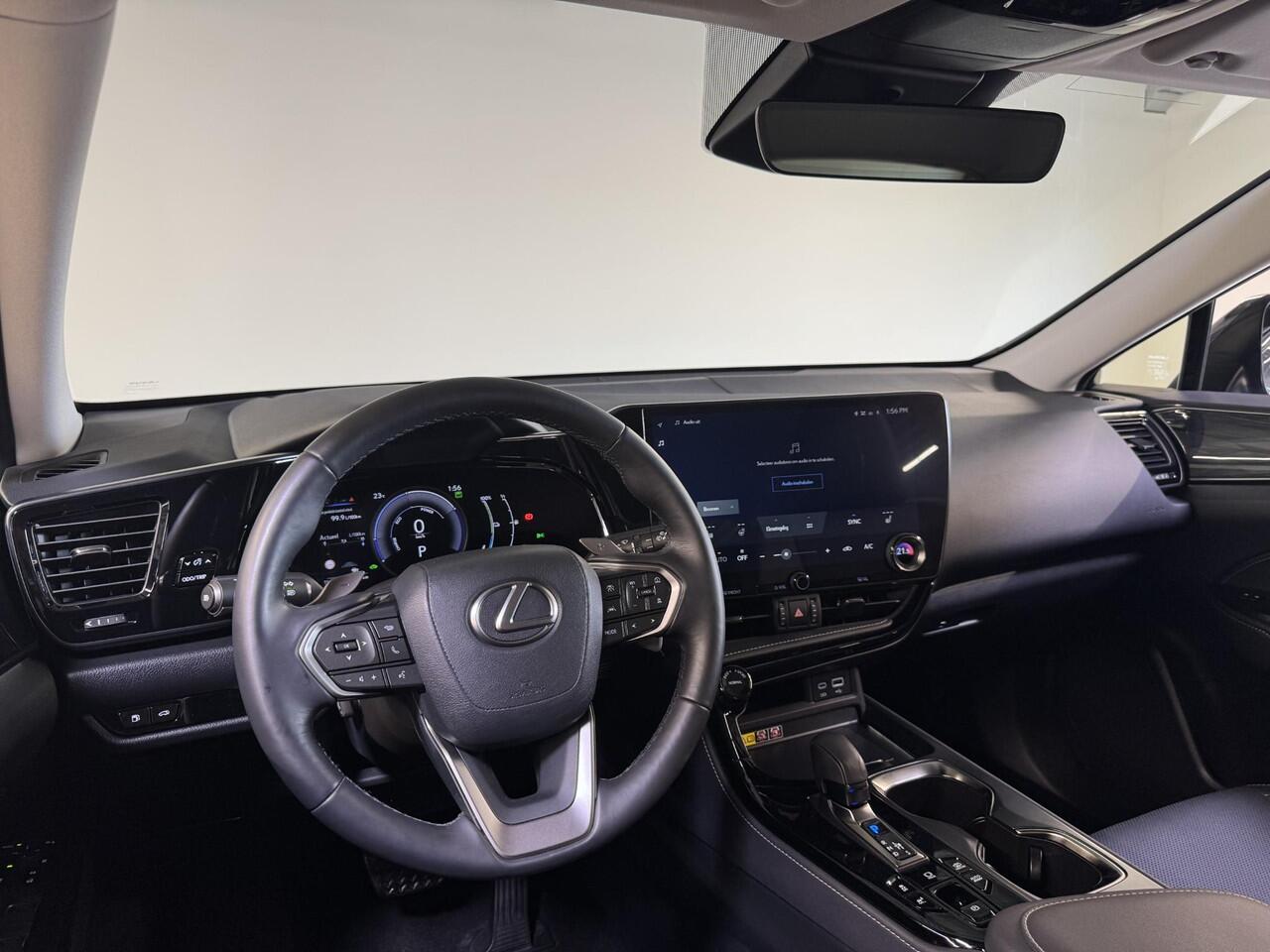 Lexus NX 450h+ AWD Luxury Line