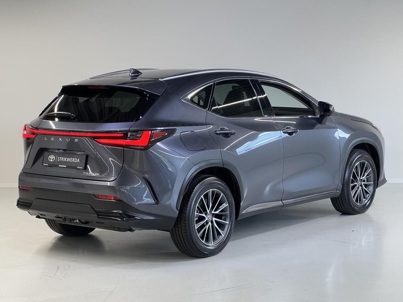 Lexus NX 450h+ AWD Luxury Line