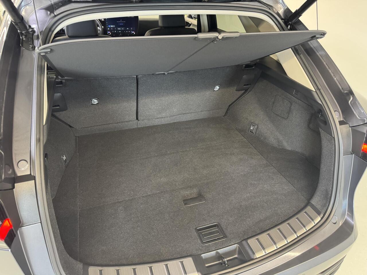 Lexus NX 450h+ AWD Luxury Line