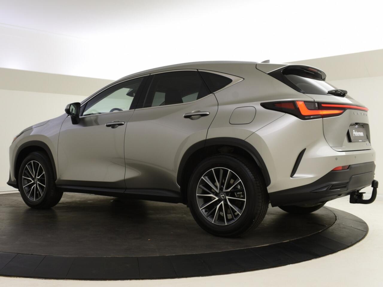 Lexus NX 450h+ AWD Plug in Hybride Luxury Line | 1500KG Trekhaak