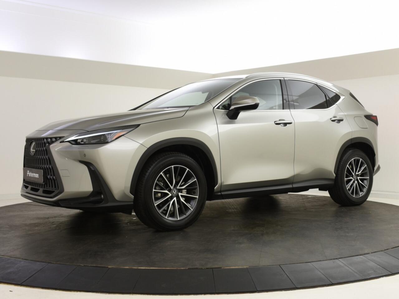 Lexus NX 450h+ AWD Plug in Hybride Luxury Line | 1500KG Trekhaak