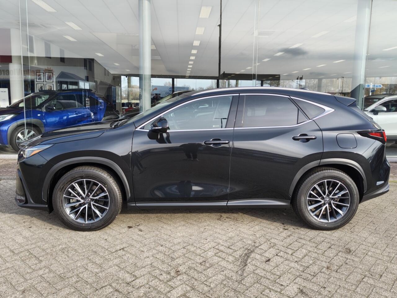 Lexus NX 450h+ AWD Luxury Line | trekhaak | Stuur + stoelverwarming |