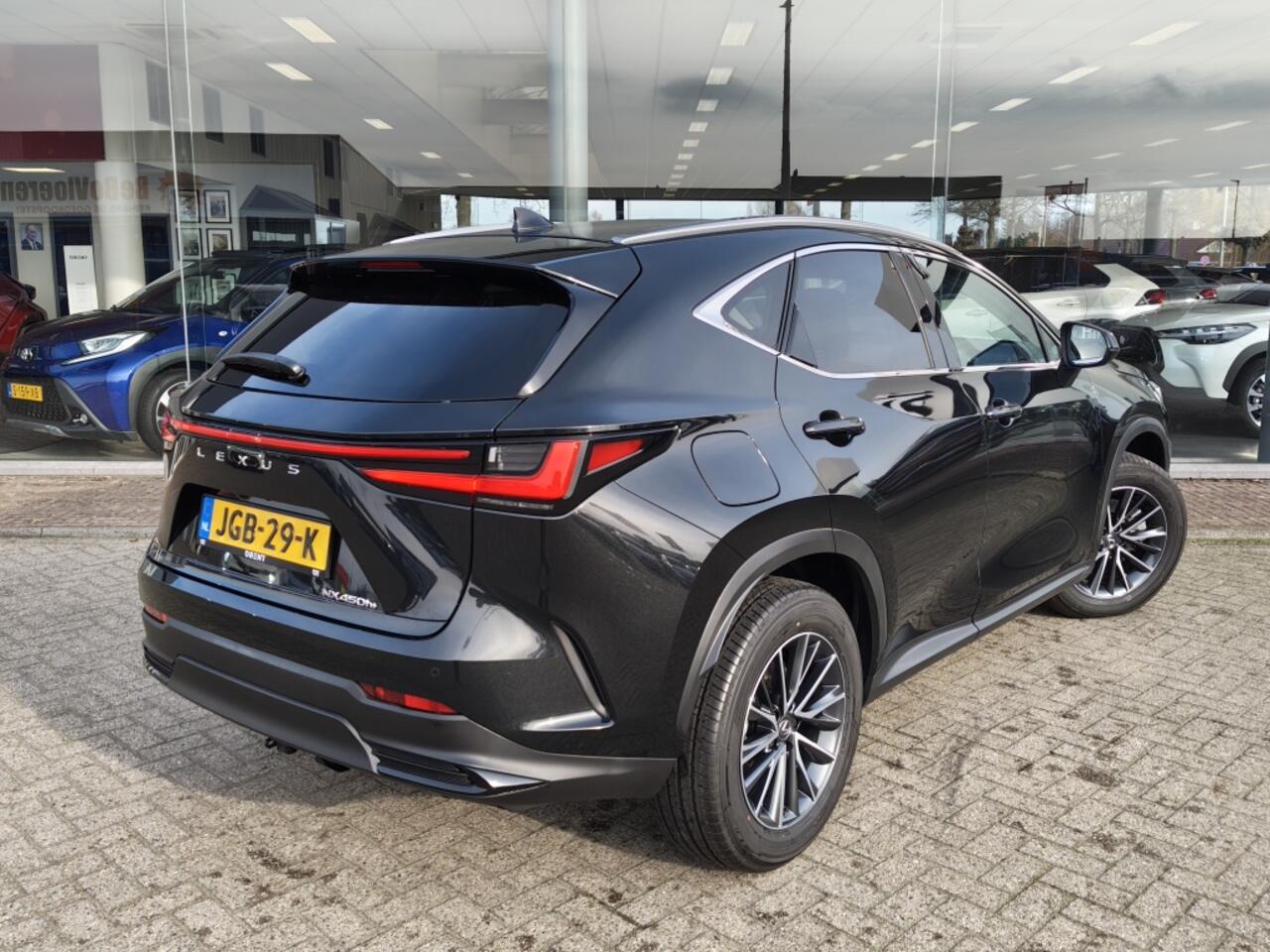 Lexus NX 450h+ AWD Luxury Line | trekhaak | Stuur + stoelverwarming |
