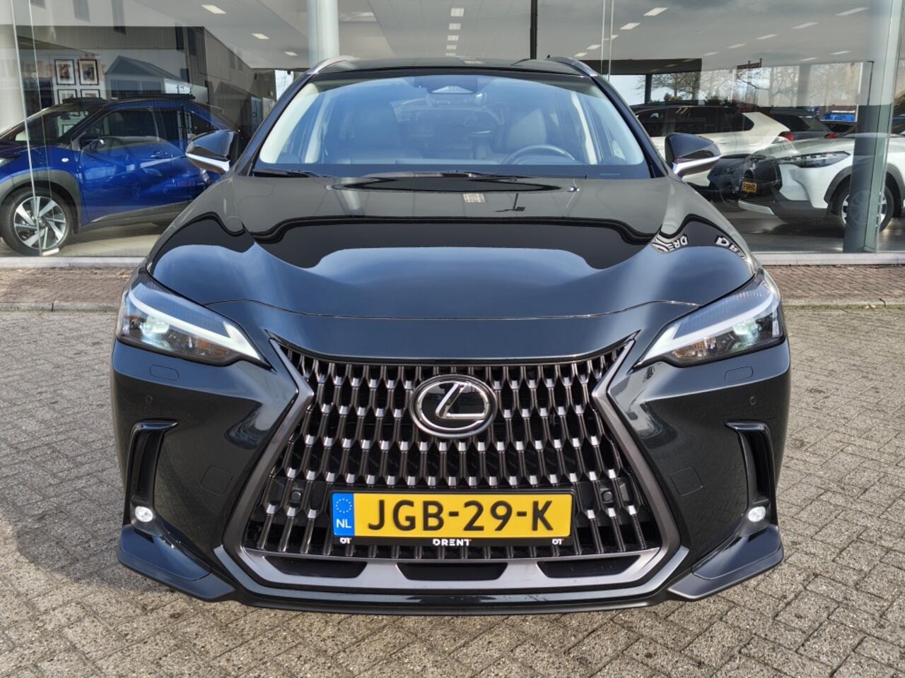Lexus NX 450h+ AWD Luxury Line | trekhaak | Stuur + stoelverwarming |