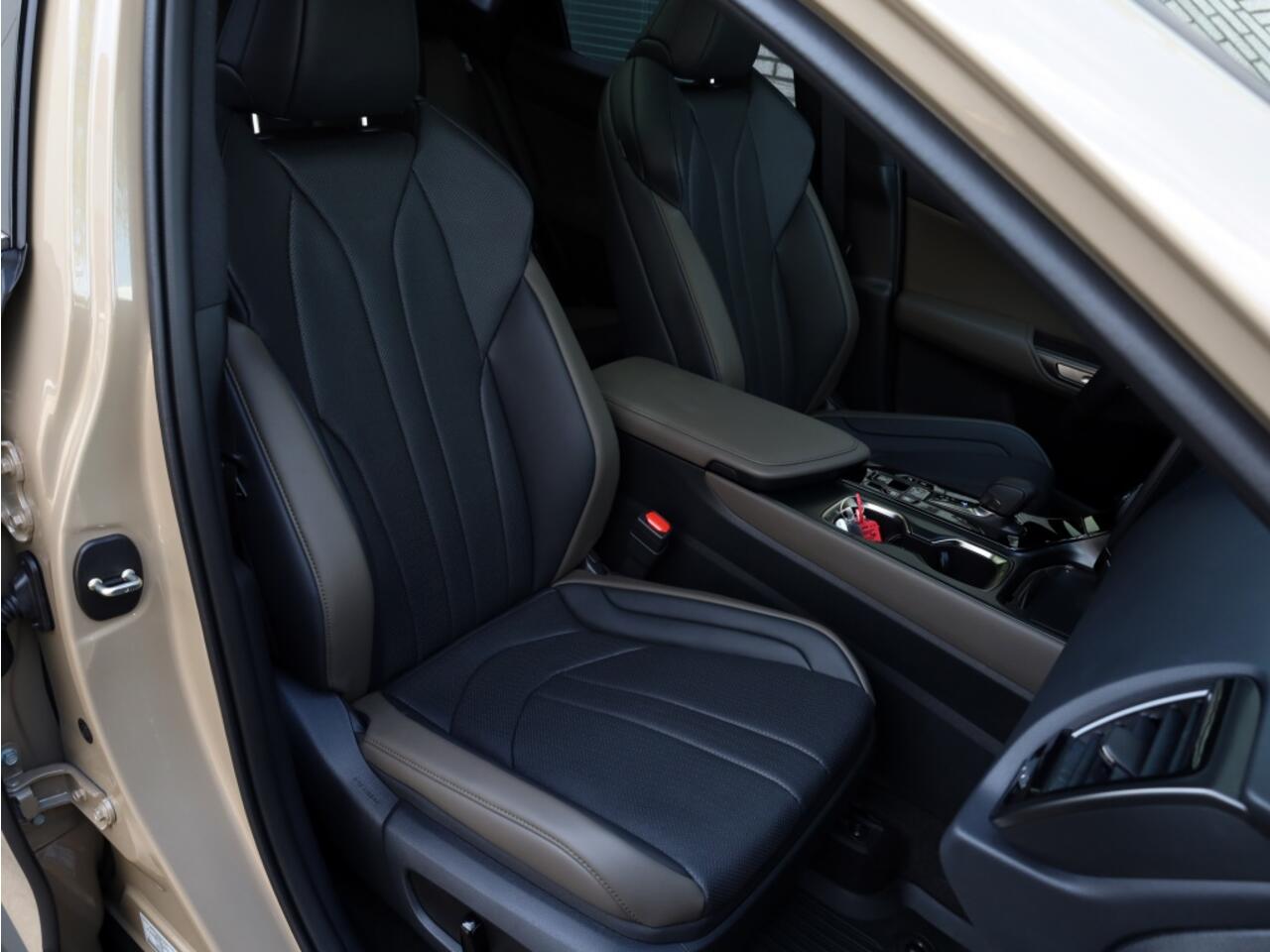 Lexus NX 450h+ AWD Overtrail | Panoramadak | 360 Camera | Trekhaak