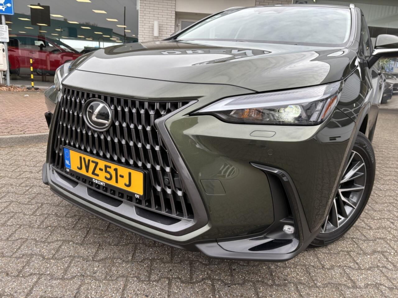 Lexus NX 450h+ AWD Luxury Line | Trekhaak | 1500Kg Trekgew. | Leder | And