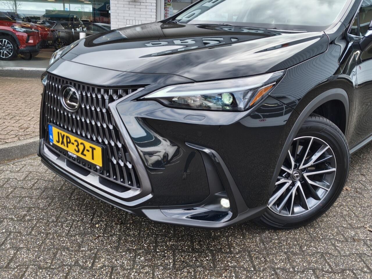 Lexus NX 450h+ AWD Luxury Line | Trekhaak | 1500Kg Trekgew. | Leder | And