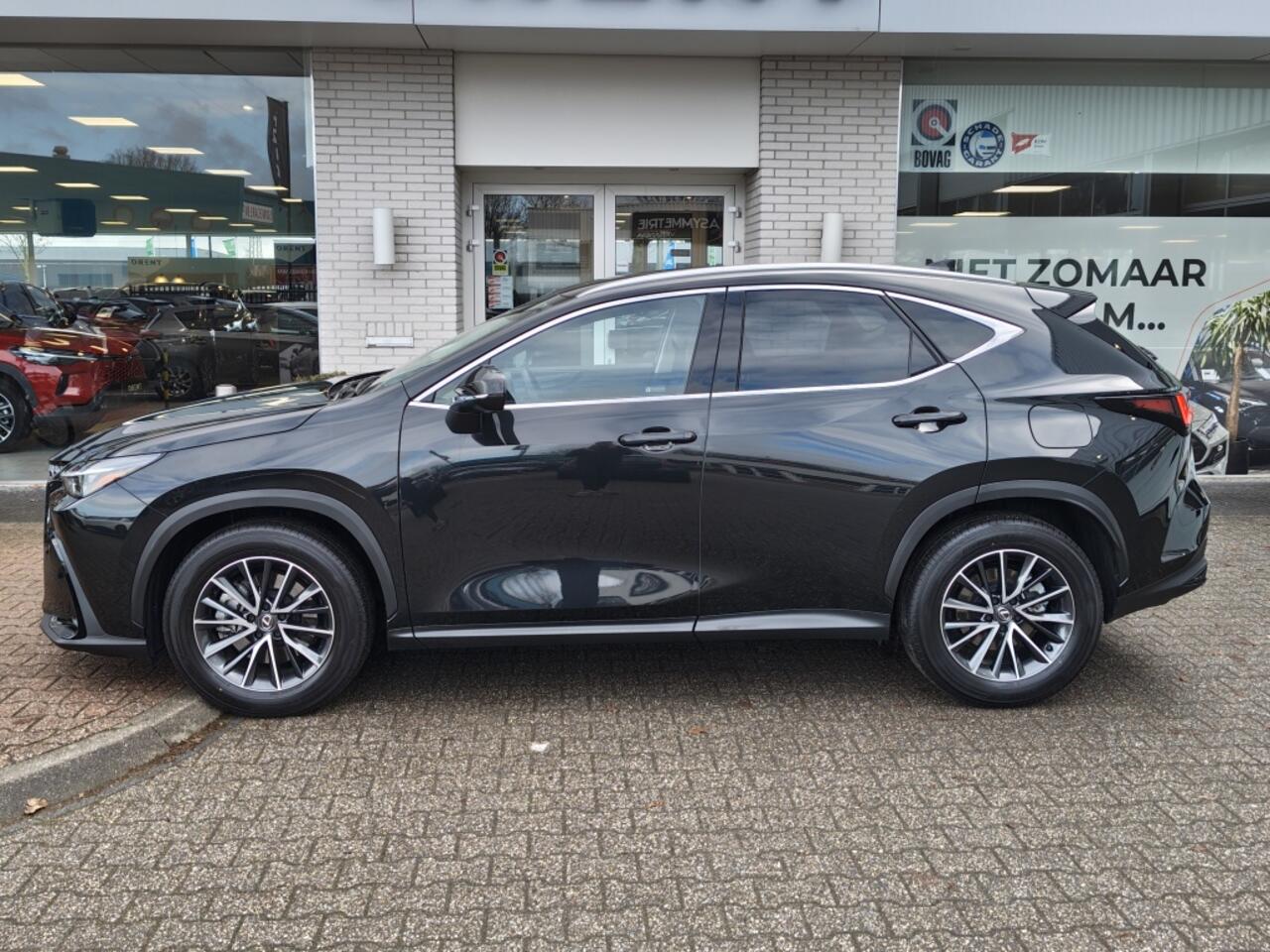 Lexus NX 450h+ AWD Luxury Line | Trekhaak | 1500Kg Trekgew. | Leder | And