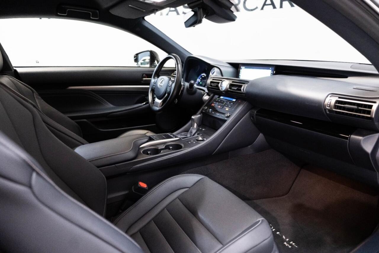 Lexus RC 223 PK Sport Edition, Leder, Stoel-stuurverwarming, 19 Inch LM, nieuw model!