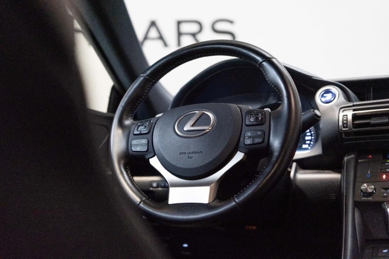 Lexus RC 223 PK Sport Edition, Leder, Stoel-stuurverwarming, 19 Inch LM, nieuw model!