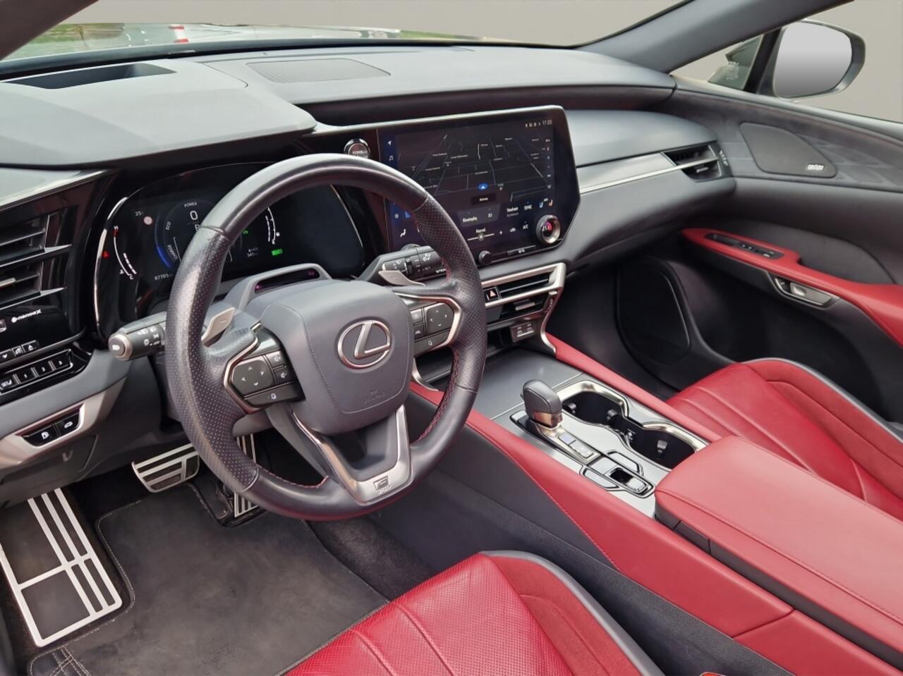 Lexus RX 500h F Sport NL Auto - Panoramadak - Trekhaak - Mark Levinson