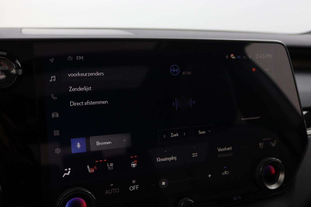 Lexus RX 450h+ Plug-in Hybrid 35th Edition | Nieuw! | Uit voorraad leverbaar | Safety Pack | Panoramisch schuif/-kanteldak |