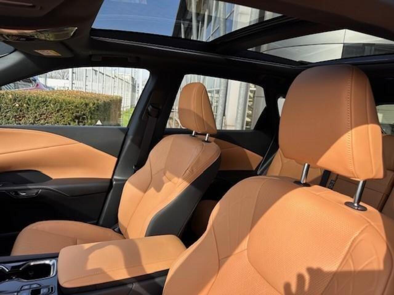 Lexus RX 450h+ Plug-in Hybrid 35th Edition Pano dak, Safety pack!