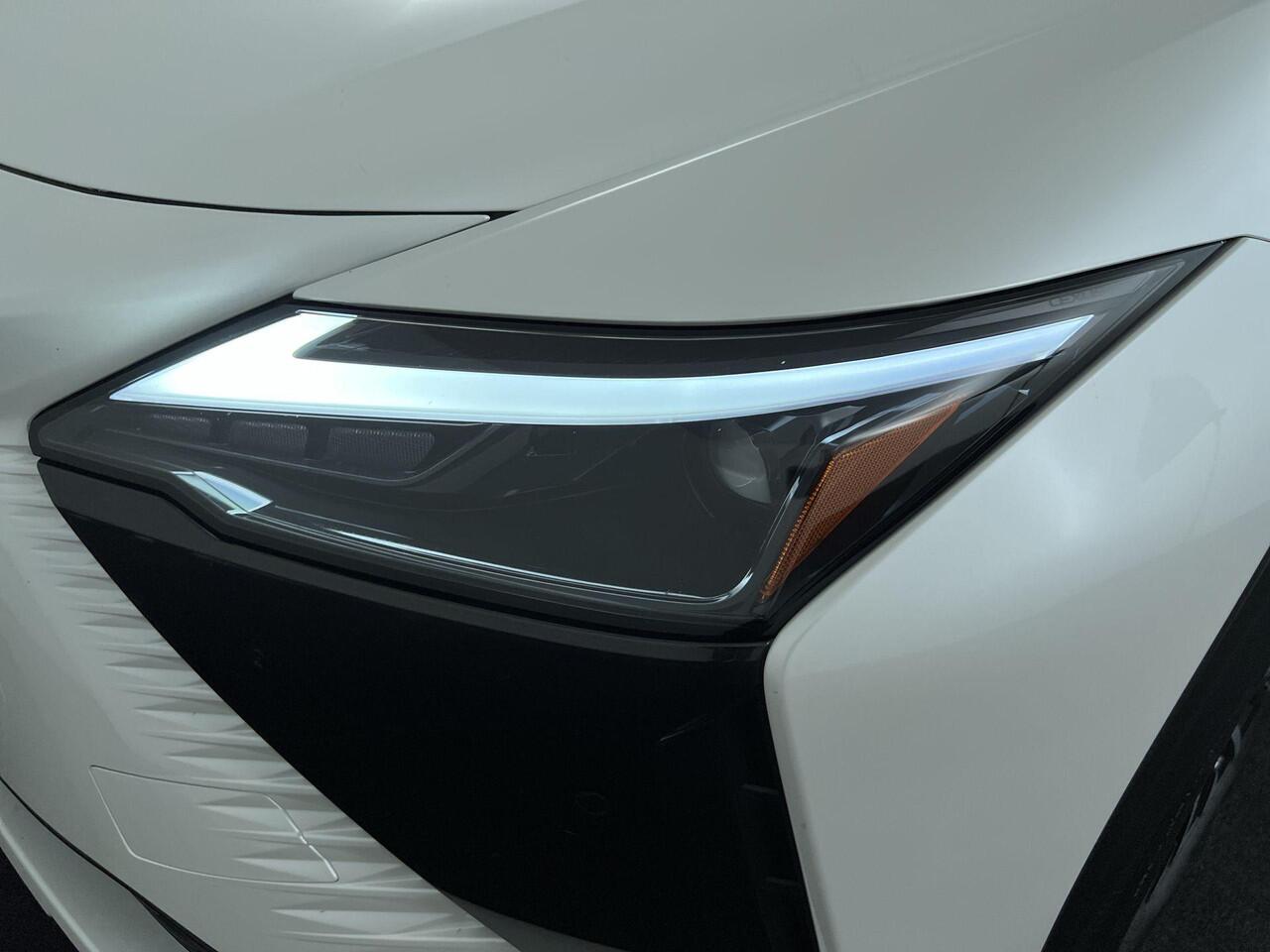 Lexus RZ 300e 35th Edition 71 KWH