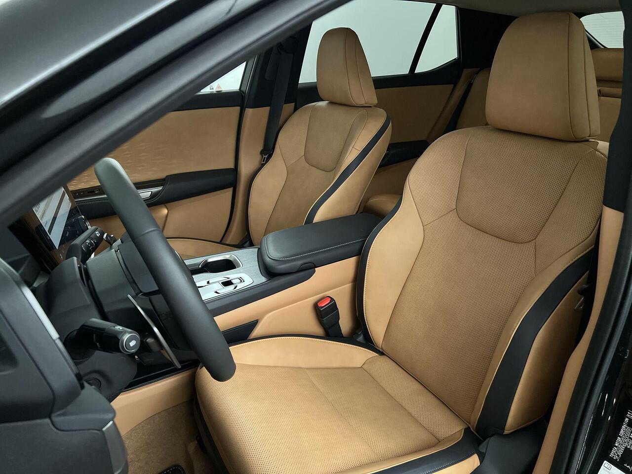 Lexus RZ 300e 35th Edition 71 kWh