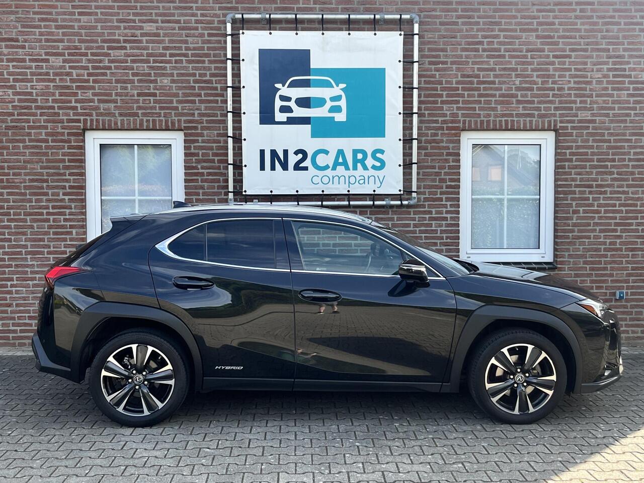 Lexus Ux 250h Business Line *Stoel- en stuurwielverwarming*
