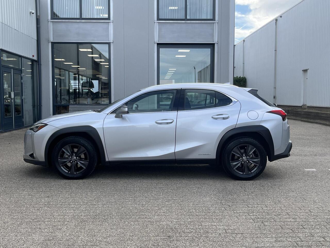 Lexus Ux 250h Luxury Line | 2e Eig./Voll.Historie/Leder/Navi/Adapt.Cruise/Clima/Apple CarPlay-Android Auto