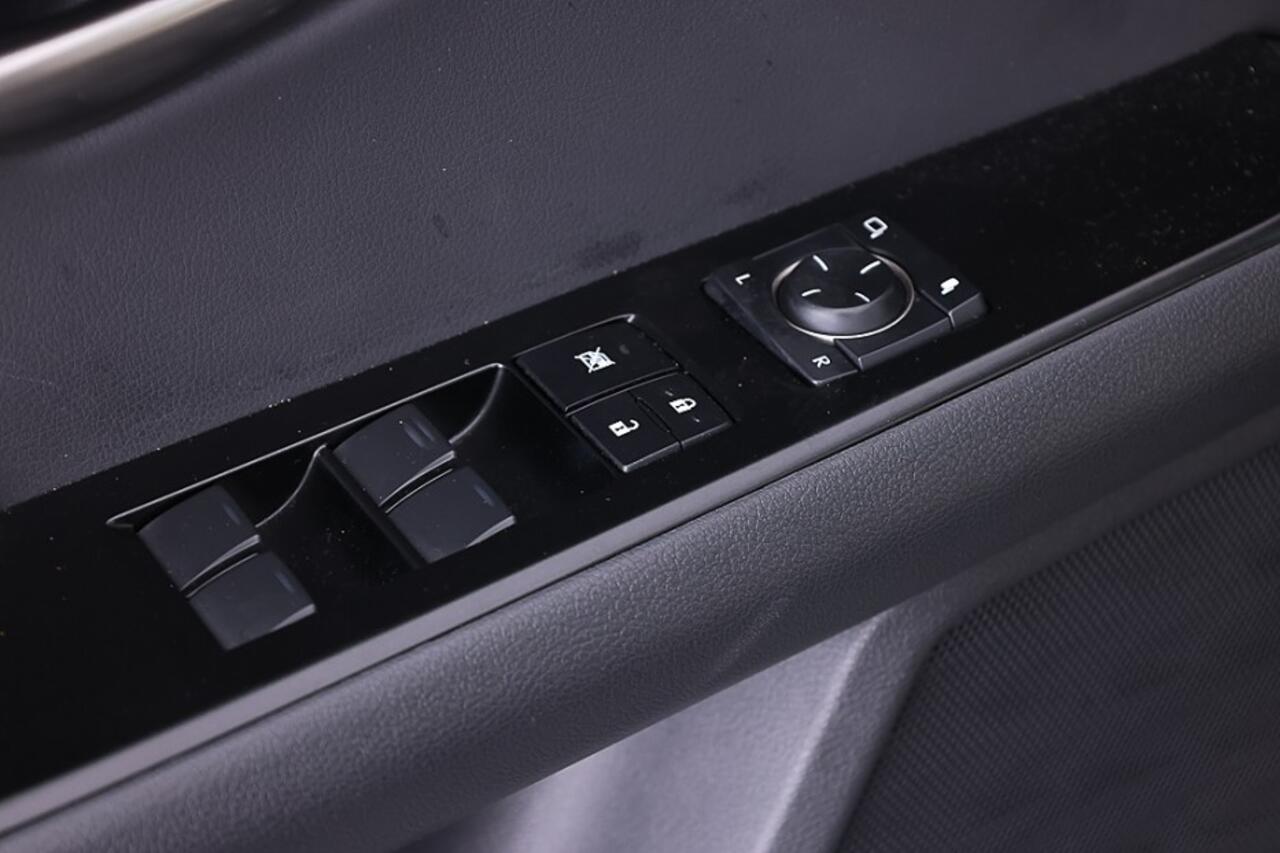 Lexus Ux 300e Luxury 54 kWh | SCHUIFDAK | LEDER | STOELVENTILATIE