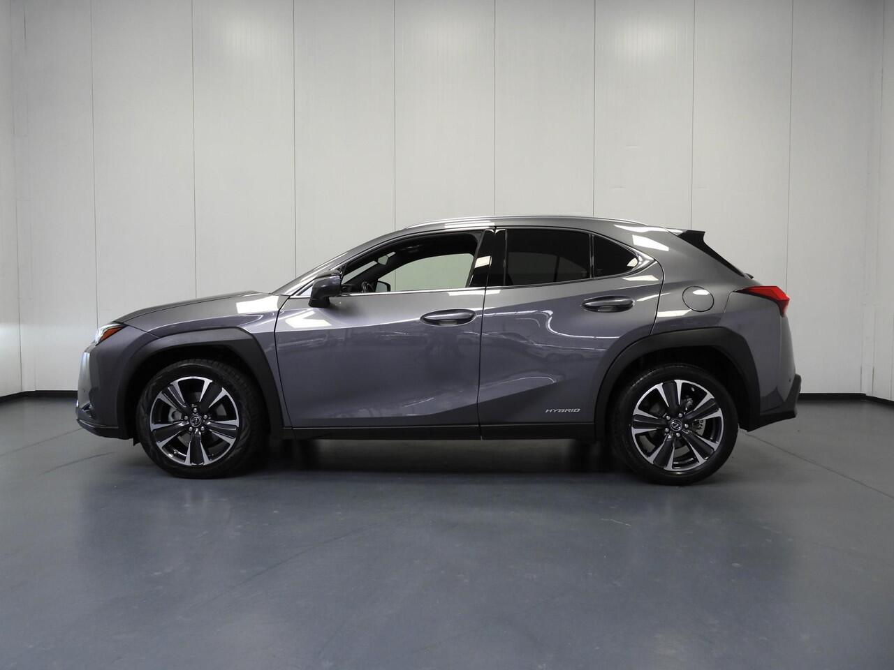 Lexus Ux 250h Preference Line NAVI-APP/CAMERA/CLIMA/LED/18"LMV!
