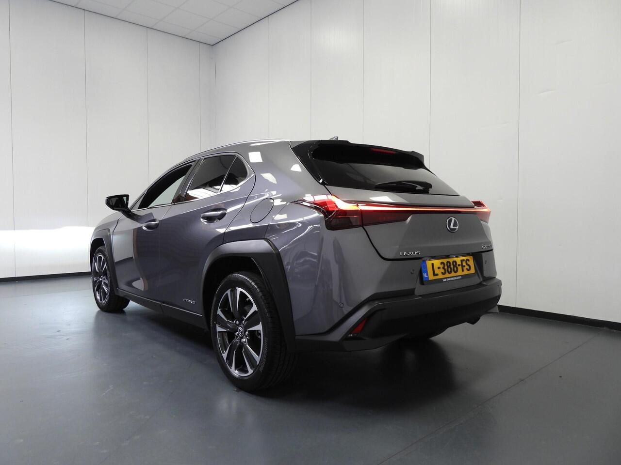 Lexus Ux 250h Preference Line NAVI-APP/CAMERA/CLIMA/LED/18"LMV!