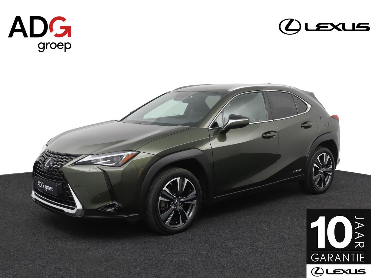 Lexus Ux 250h Business Line | 18 Inch Lichtmetalen velgen | Privacy Glass | Blind Spot Monitor