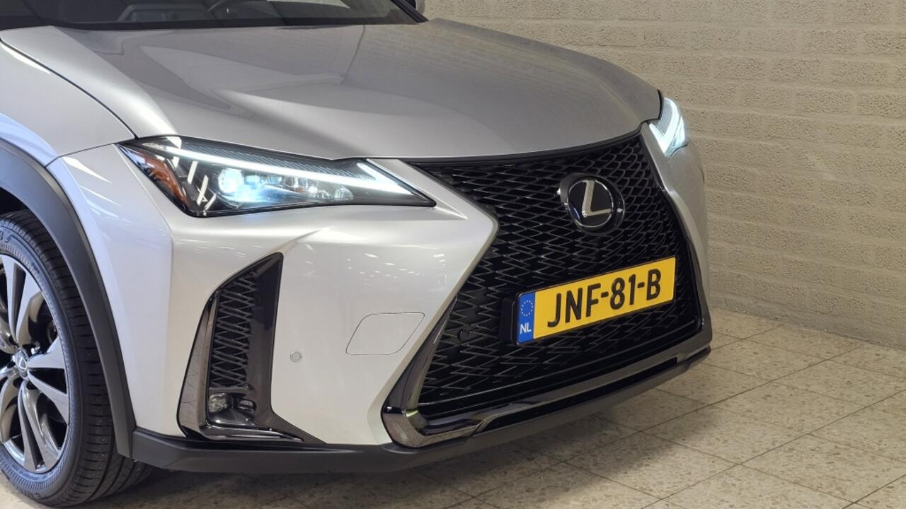 Lexus Ux 250h F-Sport-Design Navi Camera Winterpakket Géén Afleverkosten