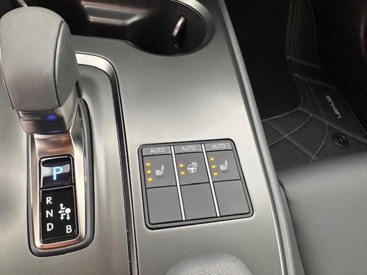 Lexus Ux 300h 35th Edition