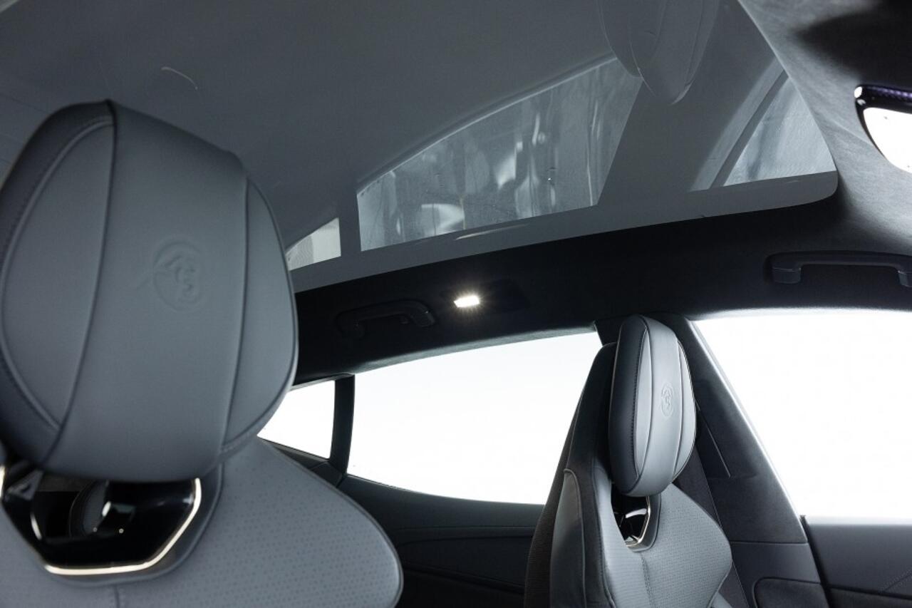 Lotus Eletre EDS 450 S 4WD Executive Seat 112 kWh | PANORAMADAK