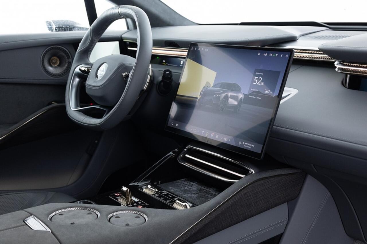 Lotus Eletre EDS 450 S 4WD Executive Seat 112 kWh | PANORAMADAK