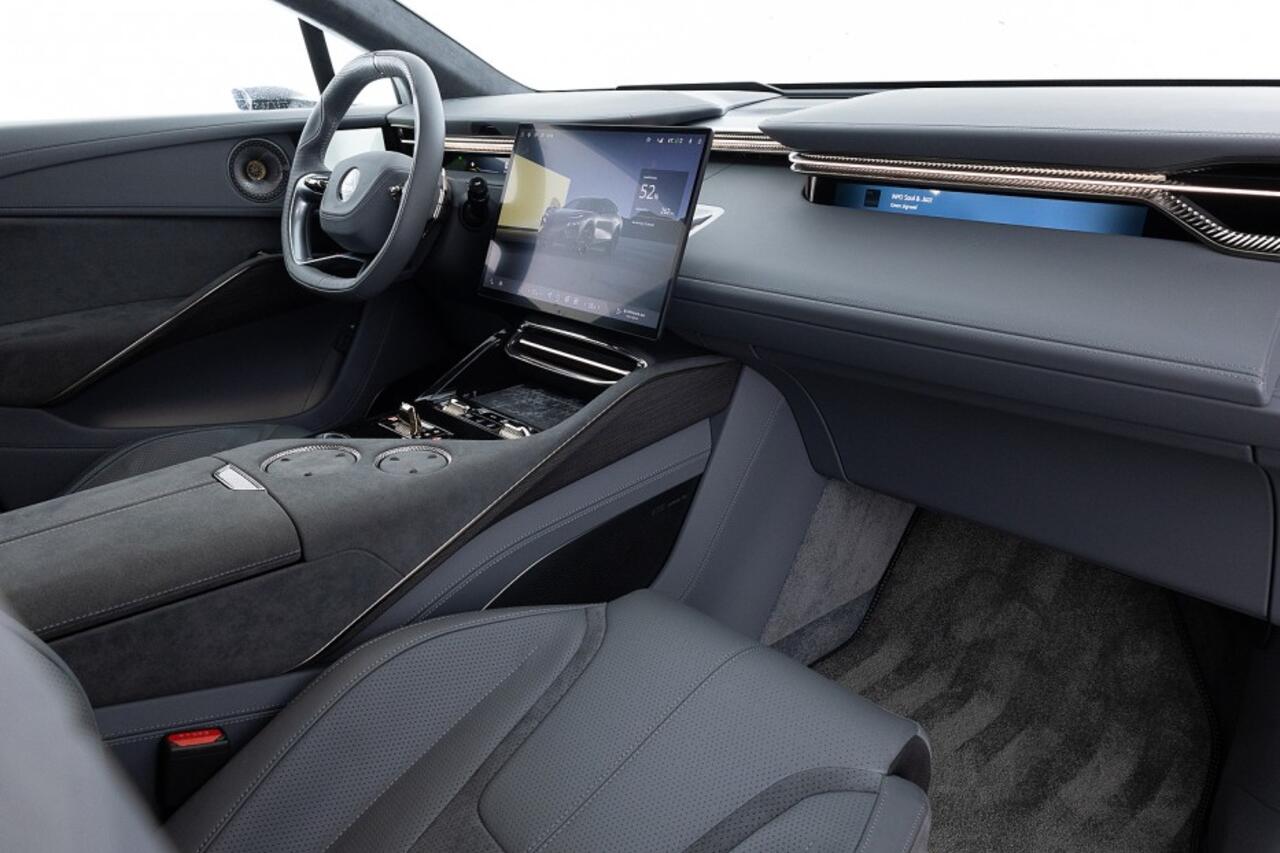 Lotus Eletre EDS 450 S 4WD Executive Seat 112 kWh | PANORAMADAK