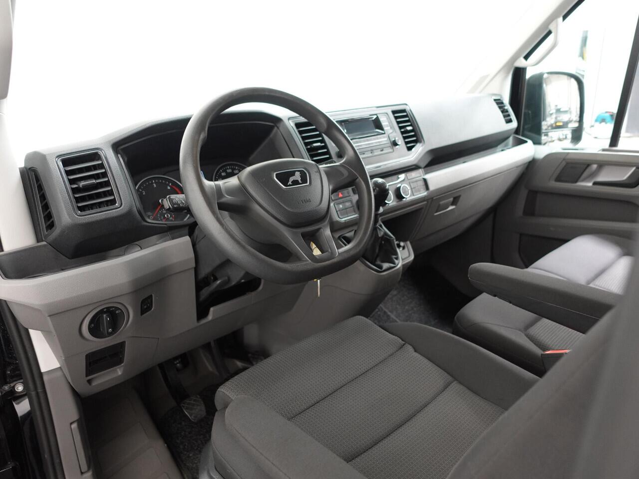 MAN TGE 140pk L3H2 / L2H1 2x Schuifdeur Trekhaak Cruise control Airco 3-Zits Euro6