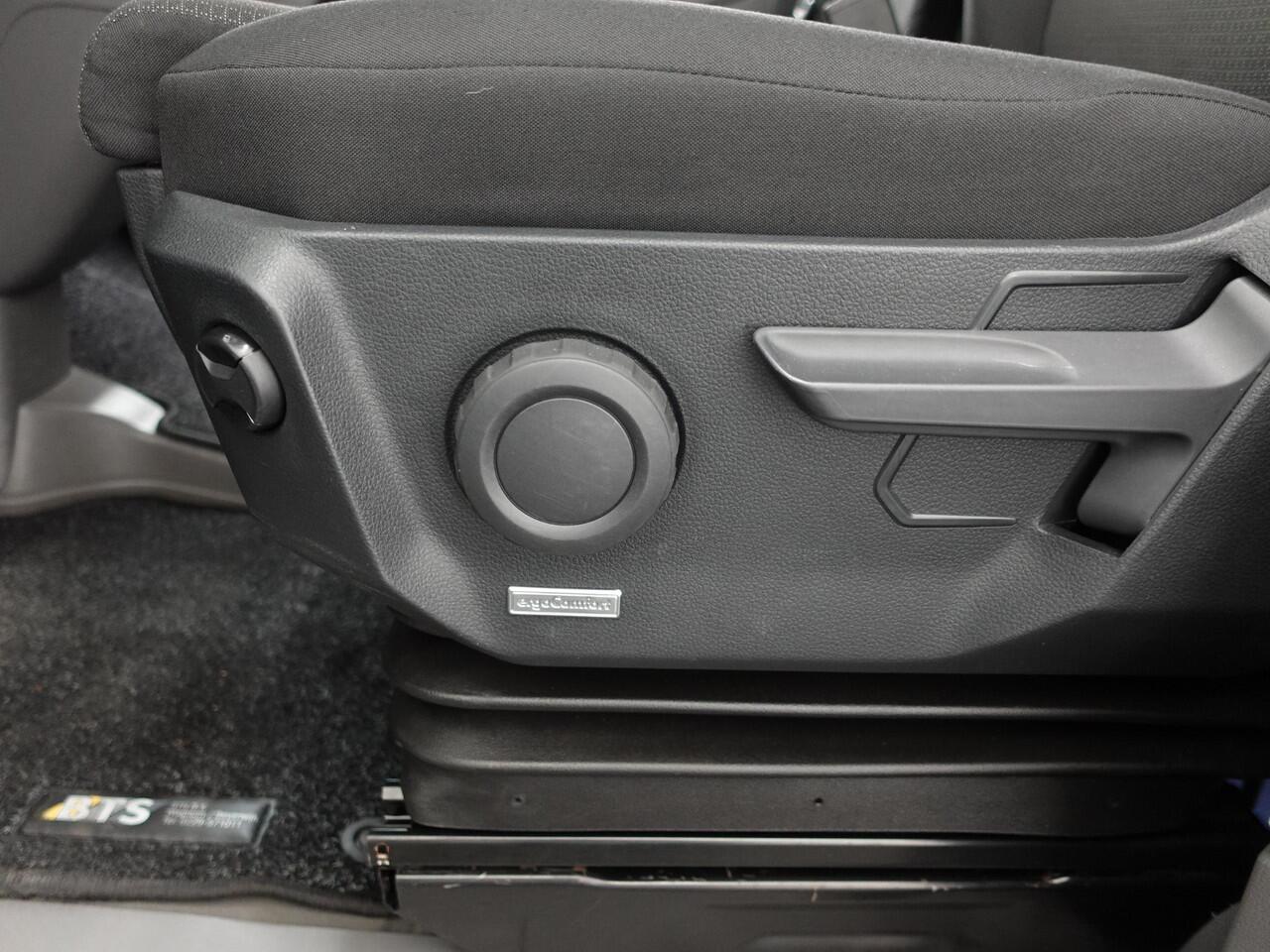 MAN TGE 140pk L3H2 / L2H1 2x Schuifdeur Trekhaak Cruise control Airco 3-Zits Euro6