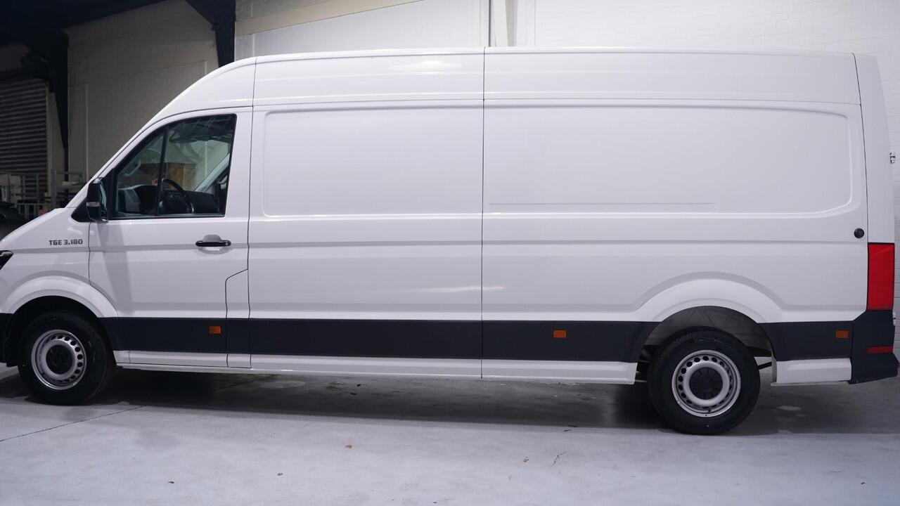 MAN TGE 3.180 180 pk DSG Aut. L4H3 Apple Carplay, Camera 270 Graden Achterdeuren, Laadruimte Pakket, Trekhaak, 3-Zits