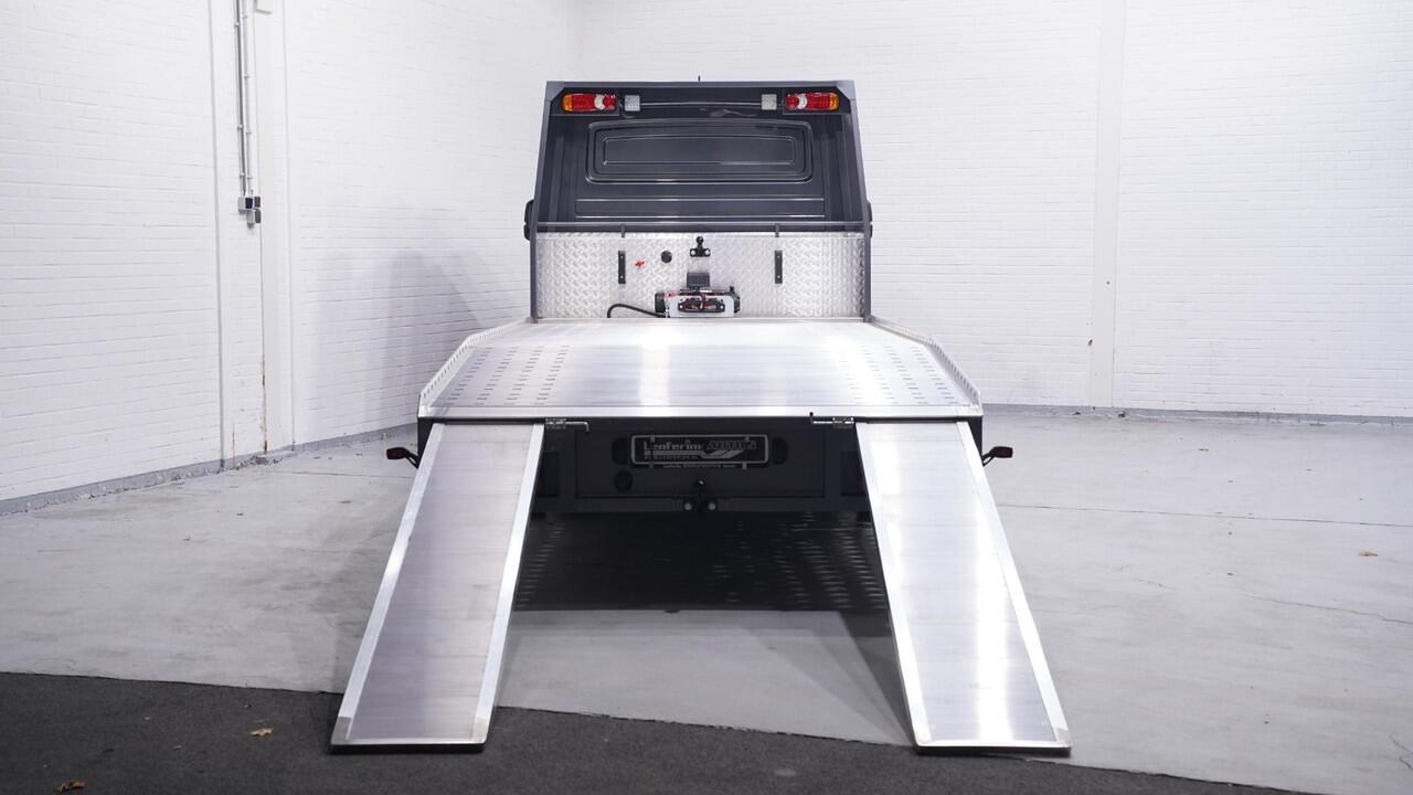 MAN TGE 2.0 TDI 140 pk Autotransporter Airco, Luchtvering Apple Carplay, Trekhaak 3.500 kg, Cruise Control, BPM vrij, 3-Zits