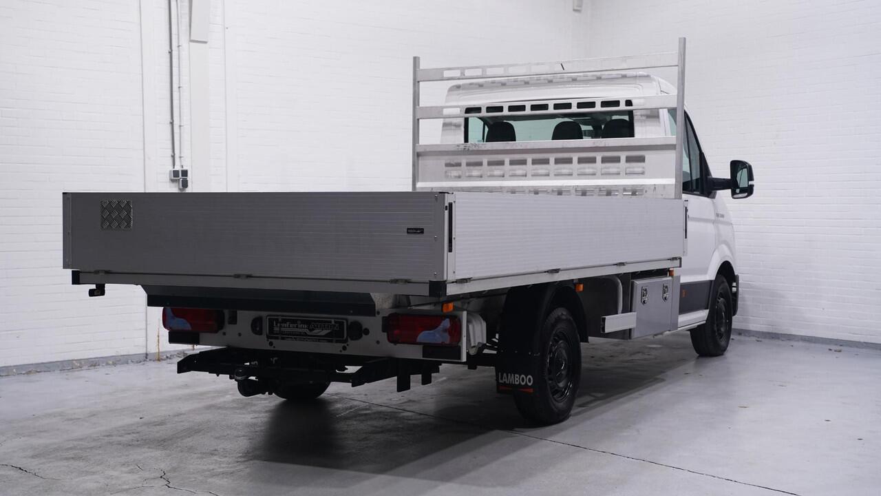 MAN TGE 3.140 140 pk DSG Aut. Pick Up / Open Laadbak Navi, Camera, Trekhaak 3.000 kg, LxBxH 383x225x40 cm, 3-Zits