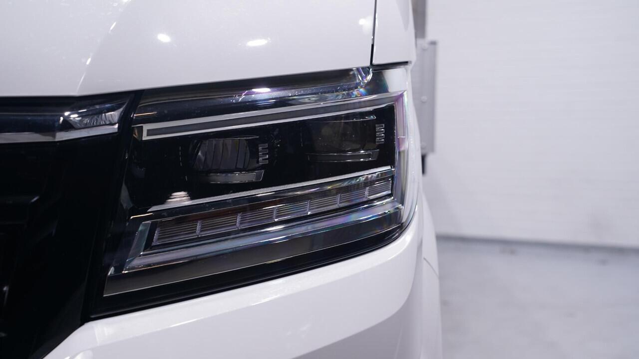 MAN TGE 3.140 140 pk DSG Aut. Pick Up / Open Laadbak Navi, Camera, Trekhaak 3.000 kg, LxBxH 383x225x40 cm, 3-Zits