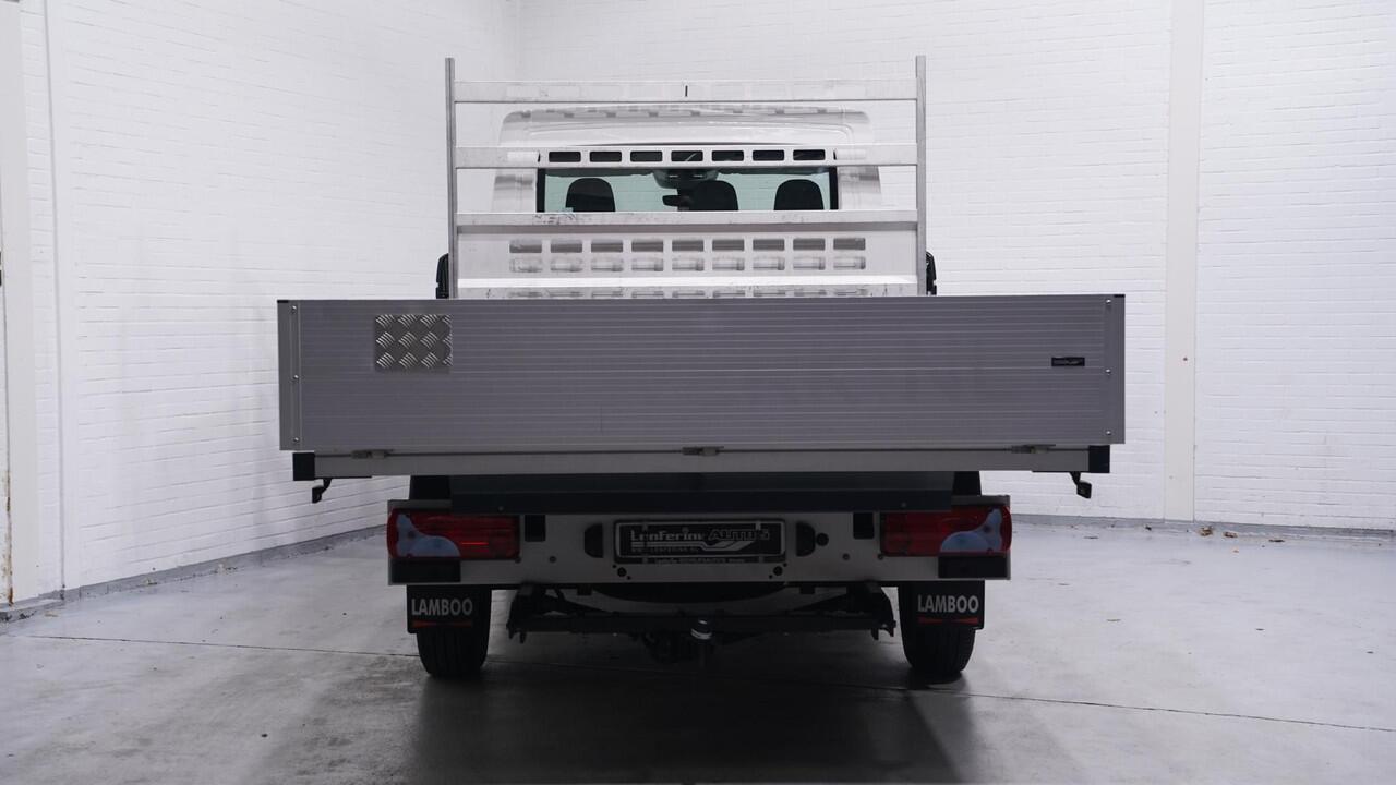 MAN TGE 3.140 140 pk DSG Aut. Pick Up / Open Laadbak Navi, Camera, Trekhaak 3.000 kg, LxBxH 383x225x40 cm, 3-Zits