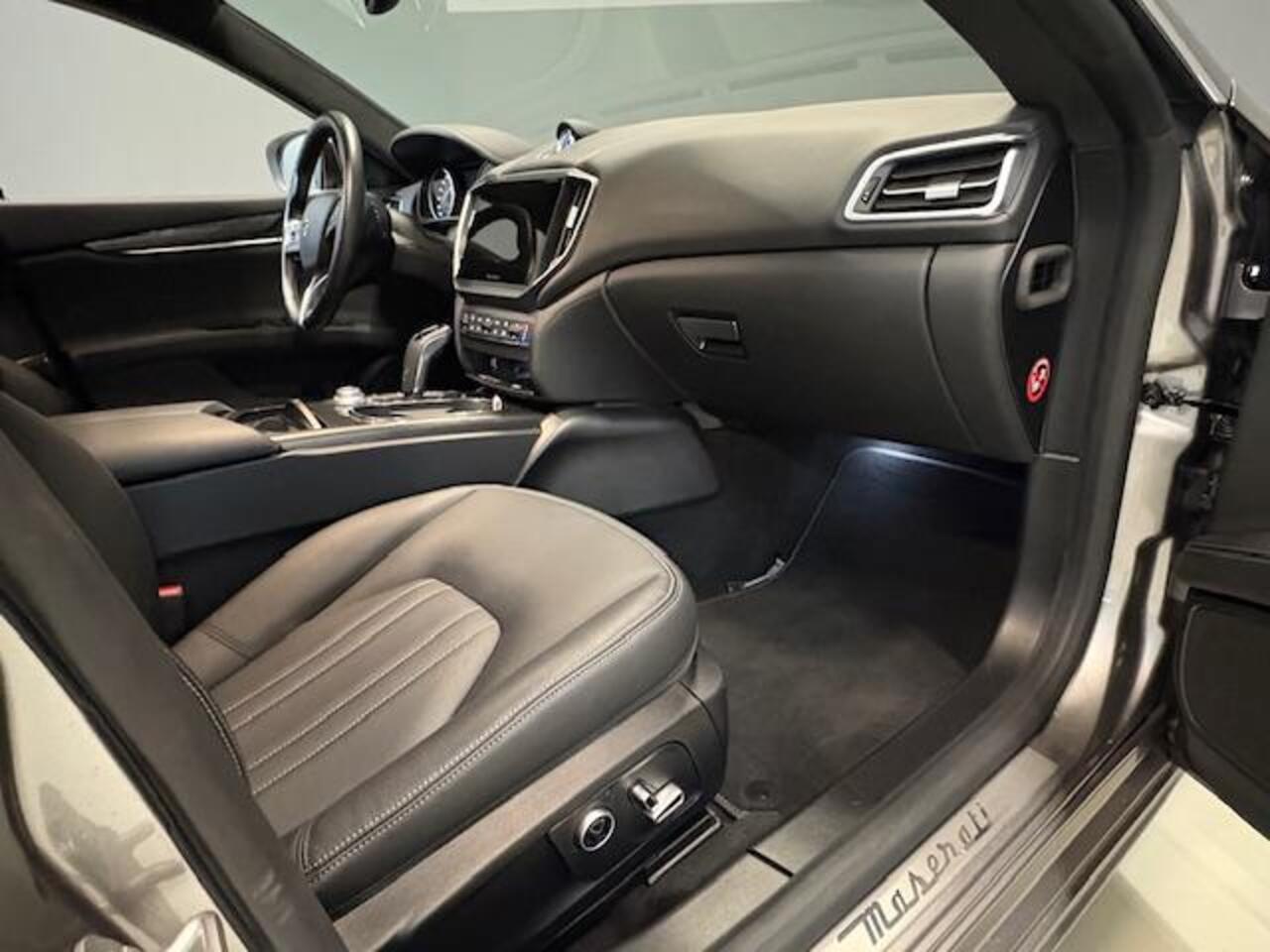 Maserati GHIBLI 330pk Hybrid GT