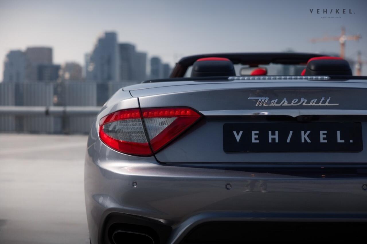 Maserati GRANCABRIO 4.7 SPORT nieuwstaat / 1 eigenaar geregistreerd.