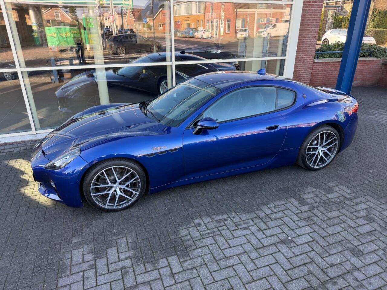 Maserati GRANTURISMO AWD FOLGORE 92.5 KWH