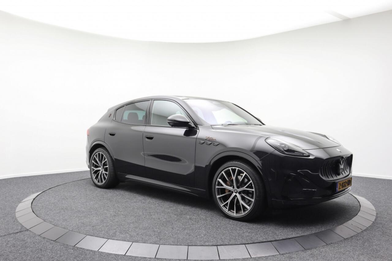 Maserati Grecale AWD Folgore 105kWh | BOMVOL | Pano | 3jr. garantie & onderhoud