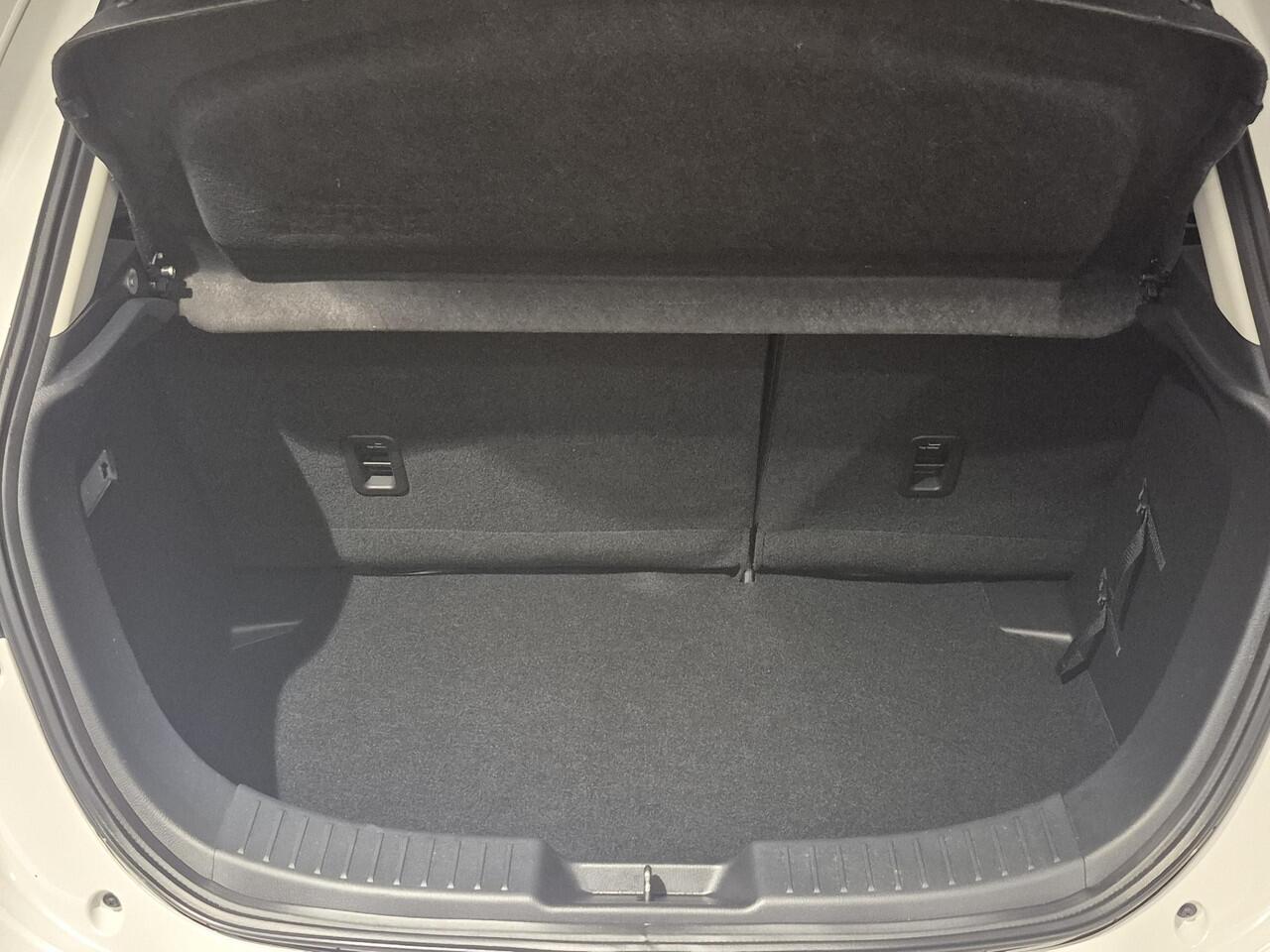 Mazda 2 1.5 Skyactiv-G Sport Selected | Navigatie | Achteruitrijcamera | Cruise control