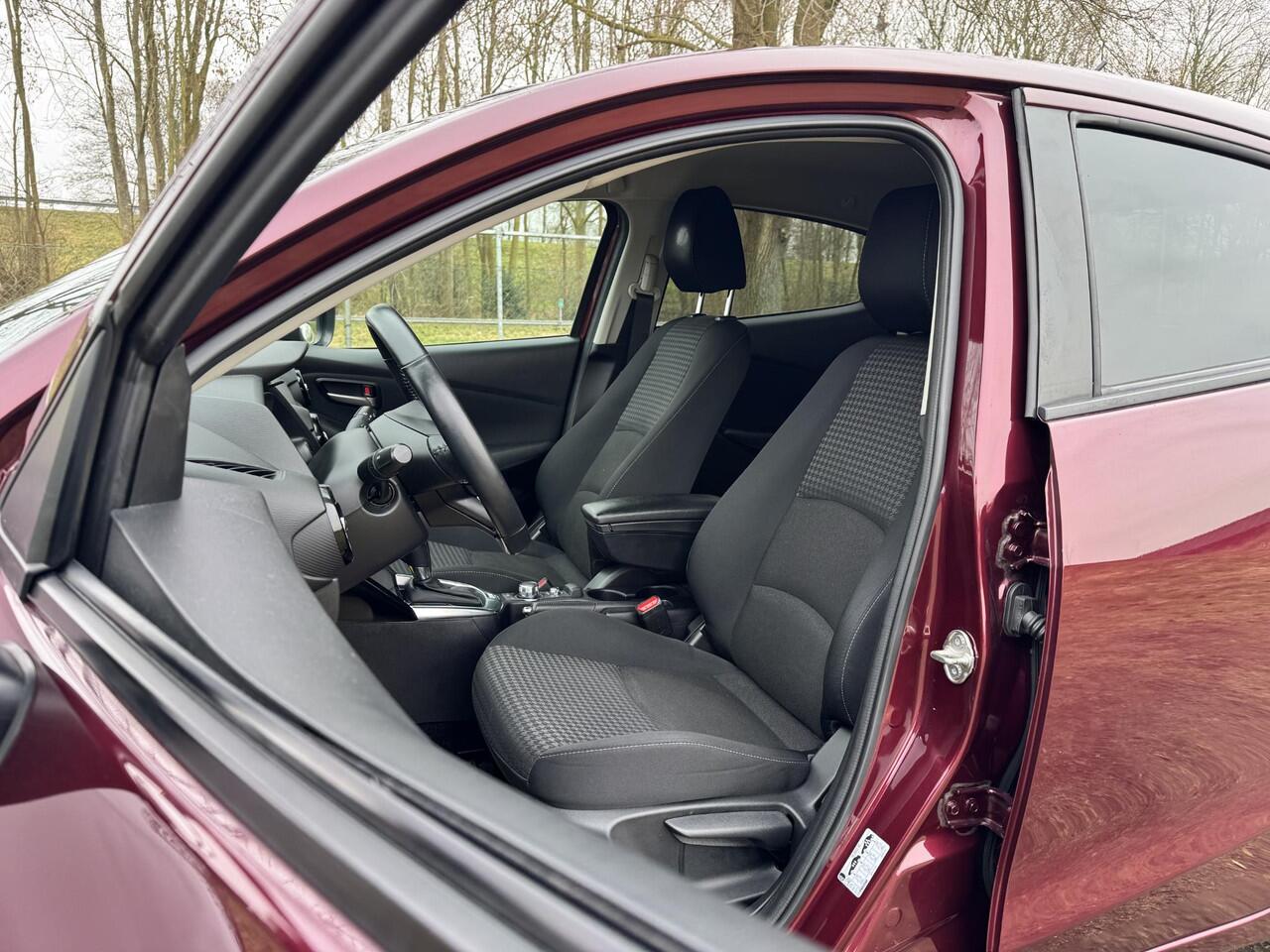 Mazda 2 1.5 Skyactiv-G TS+ Automaat | LED | DODEHOEK DETECTIE | NAVIGATIE | STOELVERWARMING |